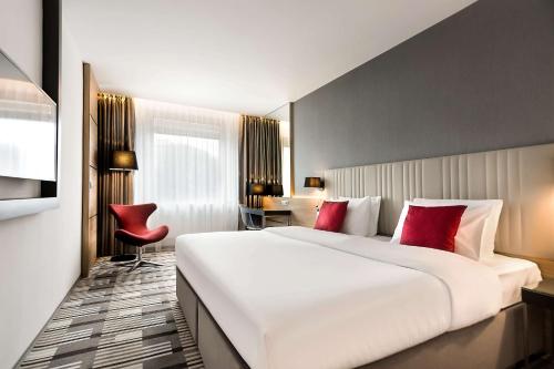 1 queen bed