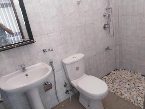 Triple Room with Mountain View image 7