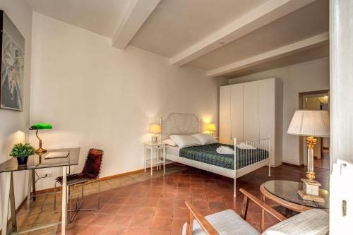 Campo di Fiori 2 bedroom Via Giulia, Roma (foto 2)