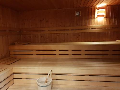 บริการนวด, Hotel Landhaus Hopen in ชเนเฟอร์ดินเกน