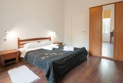 Home-Hotel Apartments on Maidan Nezalezhnosti Square - image 3