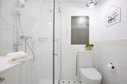 Moderno y reformado apartamento al lado del Museo, Madrid (fotografie 5)