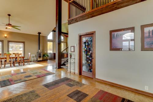 Grapevine Lodge
