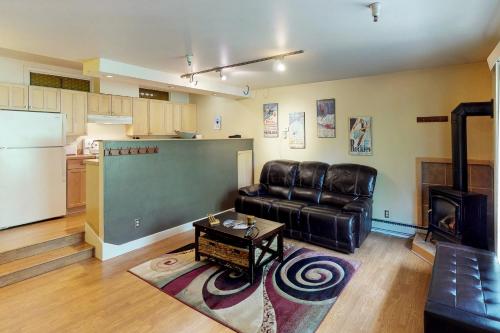 North 413, Girdwood (Foto 4)