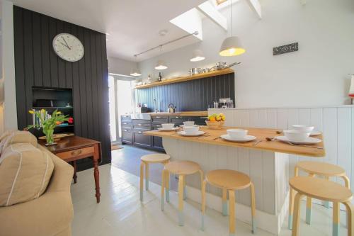 Sunshine Cottage, Falmouth, Cornwall