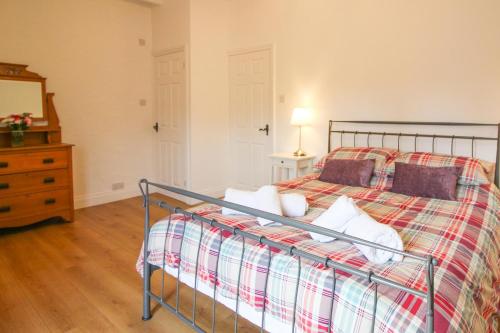 Bellot Cottage - image 12