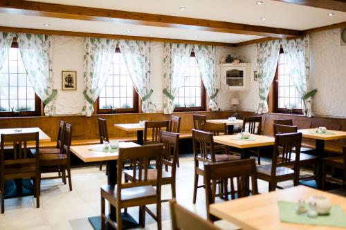 ห้องอาหาร, Gästehaus Loehnert GmbH (Gastehaus Loehnert GmbH) in โคบวร์ก