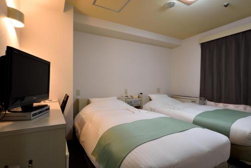 Hotel Johzenji Hotel Johzenji is a popular choice amongst travelers in Sendai, whether exploring or just passing through. Featuring a satisfying list of amenities, guests will find their stay at the property a comfo