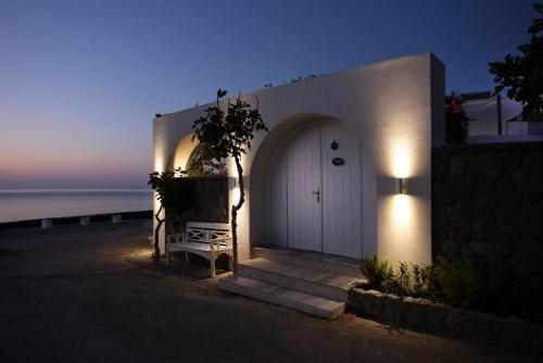 Sigalas Beach Hotel – Kamari, UT