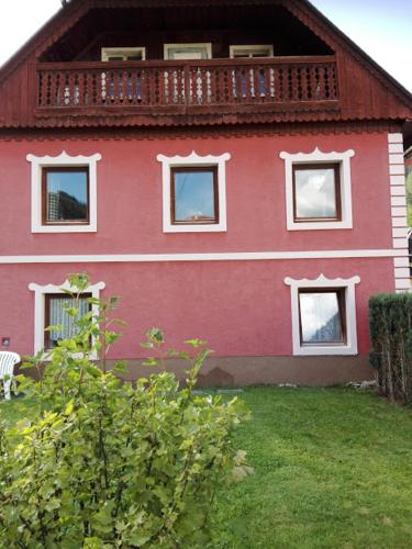 A szálláshely kívülről, La vecchia Mesnerhaus in Pusterwald