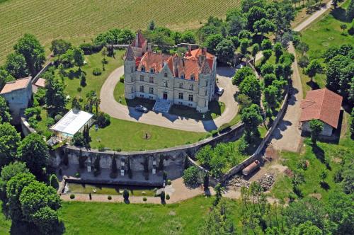 Chateau Moncassin - Chambre d'hôtes - Leyritz-Moncassin