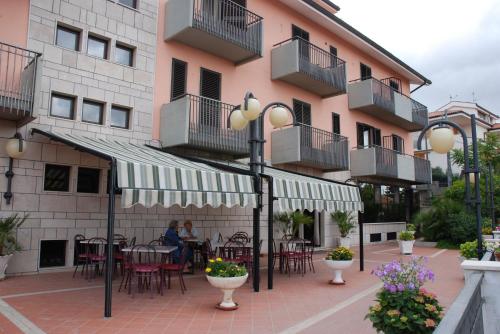 La Bella Vista  Ristorante, Pension in San Giovanni Rotondo bei San Marco in Lamis