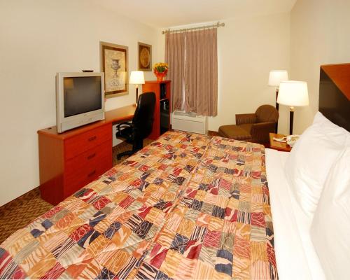 Sleep Inn & Suites near Fort Hood - image 5