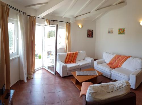  Appartment Zvonko in Karigador