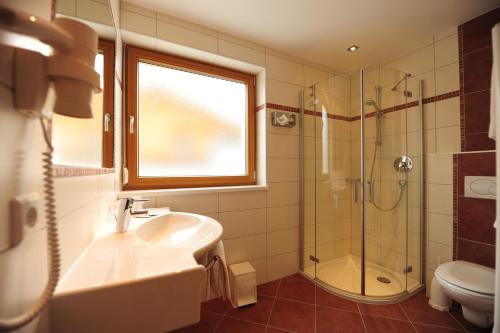 Hotel Toni - main image
