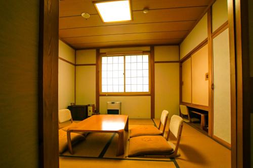 Japanese-Style Quadruple Room