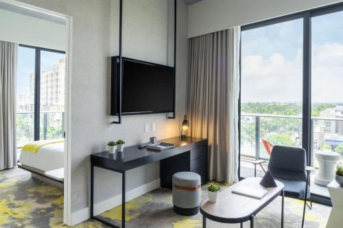 Hyde Suites Midtown - image 3