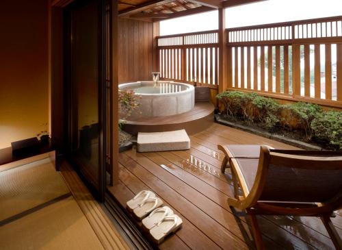 Japanese-Style Room with Open-Air Bath - Top Floor