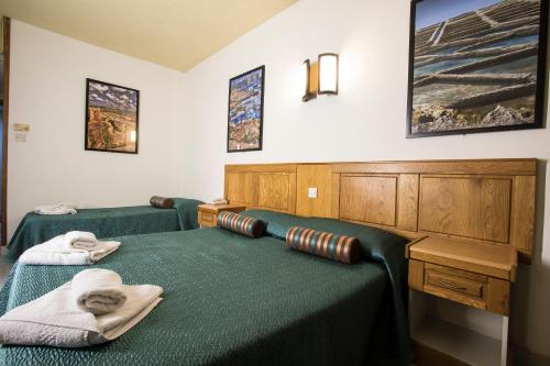 Canifor Hotel - image 2