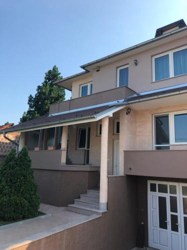 Bejárat, MK Apartment in Veternicka Rampa