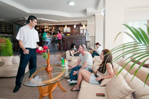 Regina Hotel - image 12