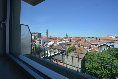 One-Bedroom Apartment image 1