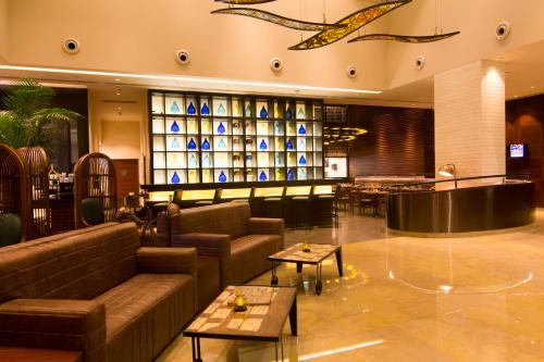Lemon Tree Premier City Center - image 2