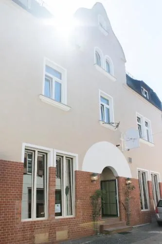 Cottage Rheingau Hotel in Walluf, Deutschland