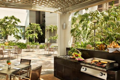 Facilities, Shangri-La Serviced Apartments Yangon in Kandawgyi