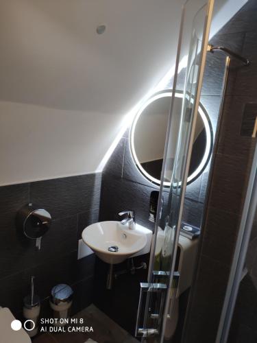 Hotel Pagi - image 5