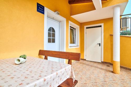  APP Šverko in Vilanija