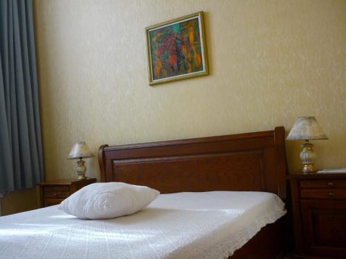 2 twin beds