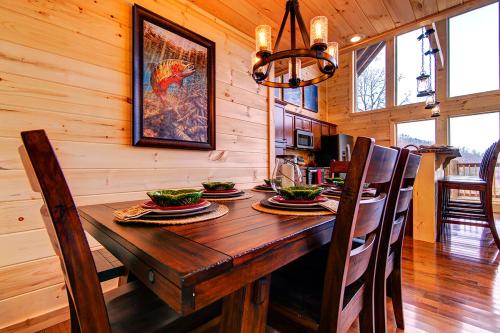 A River Runs Through It Cabin - image 4