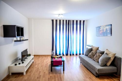 . Apartamentos Turísticos Andorra Plus