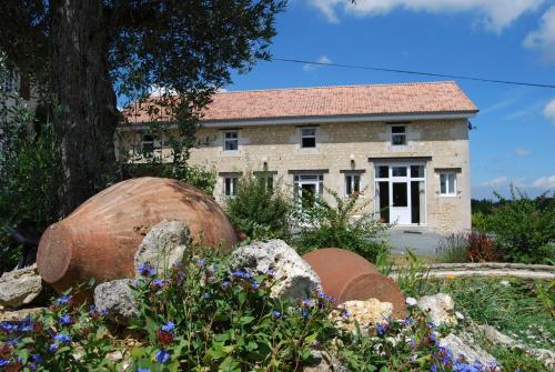 La Normande - gite cottage Montguyon