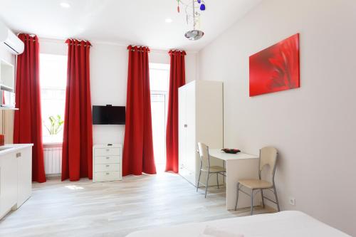 Bessarabka Apartments - image 5