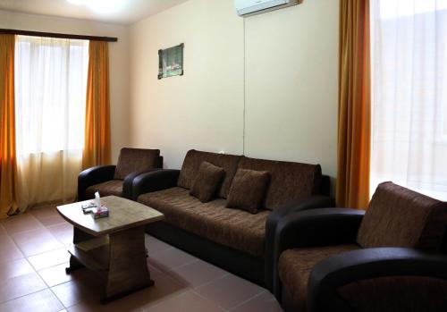 кухня, Lucytour Hotel in Ехегнадзор