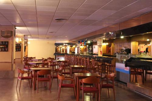 酒吧/高級酒吧, 艾斯布蘭迪酒店 (Esplendid Hotel) in 布拉內斯