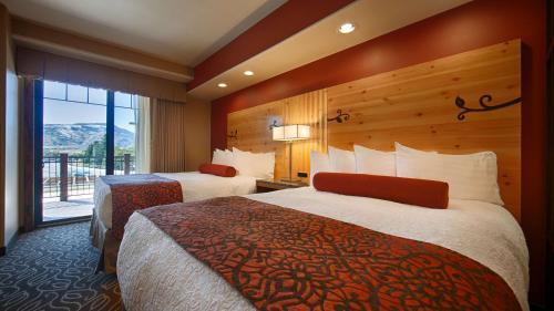 Best Western Premier Ivy Inn & Suites