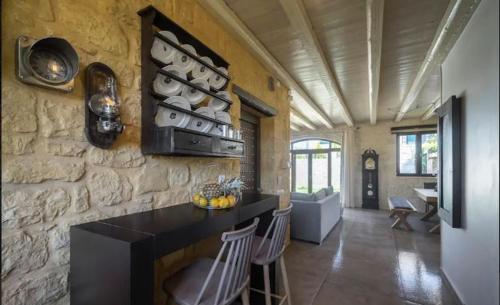 Facilities, Heraklion Twins House - Private Pool Retreat in Episkopi