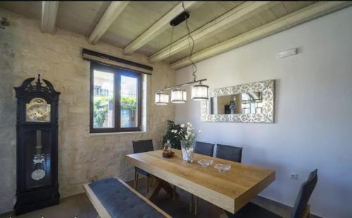 Facilities, Heraklion Twins House - Private Pool Retreat in Episkopi
