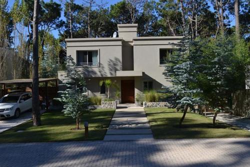 Casa en Barrio Cerrado en Rincón del Indio