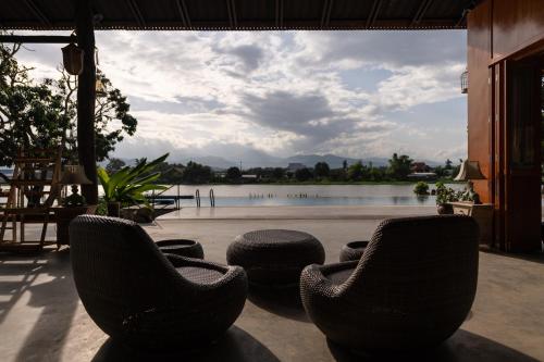 Swimming pool, Doi Inthanon Riverside Resort in Wiang Nong Long
