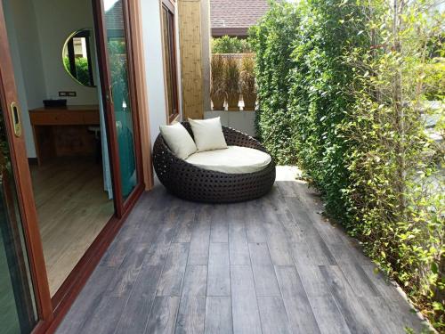 Triple Tree Beach Resort Triple Tree Beach Resort