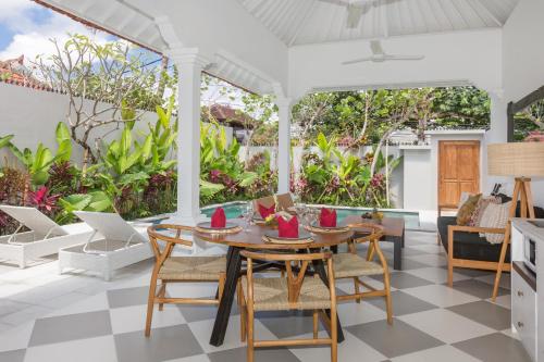 Villa image 7