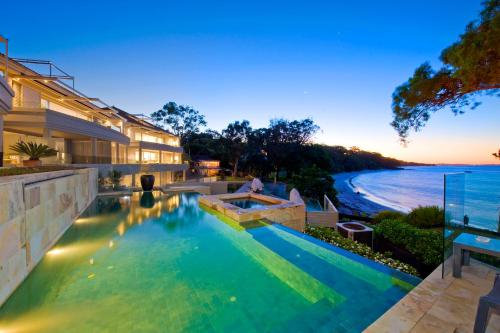 Amarna Luxury Beach Resort in Nelson Bay