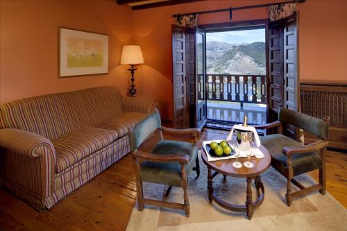 Parador de Cervera de Pisuerga - main image