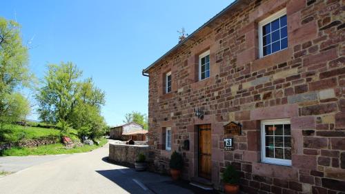  Casa Rural LA COVA in Suano