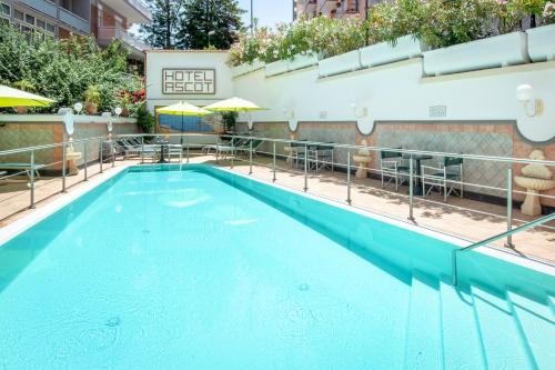 Hotel Ascot - image 3