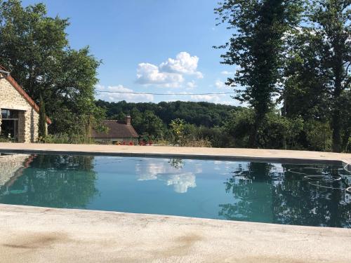 Domaine de Combraille en Marche in Saint-Médard-la-Rochette